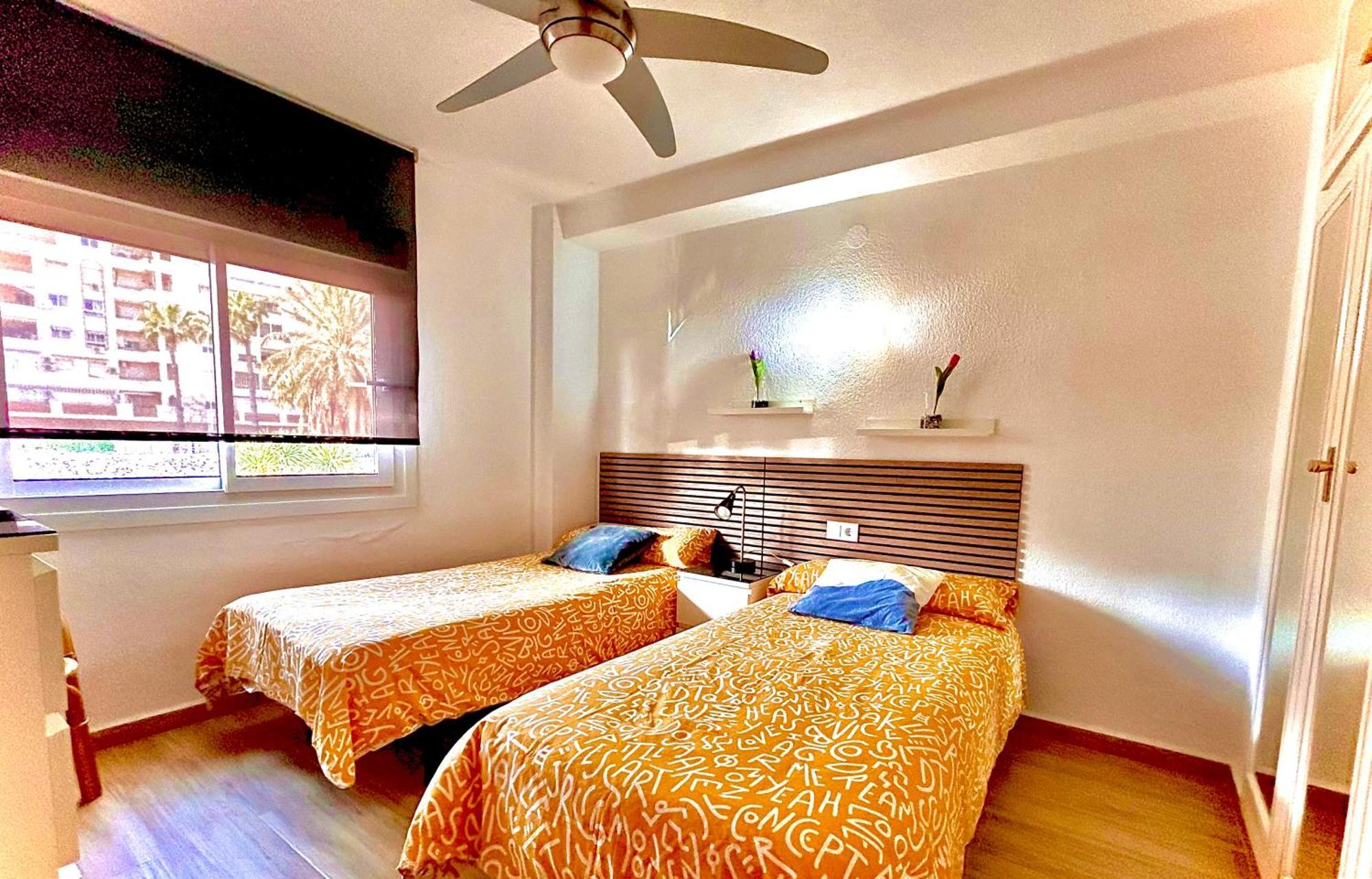 Apartamento 2 Dormitorios En Primera Linea De Playa San Cristobal Almuñécar Extérieur photo